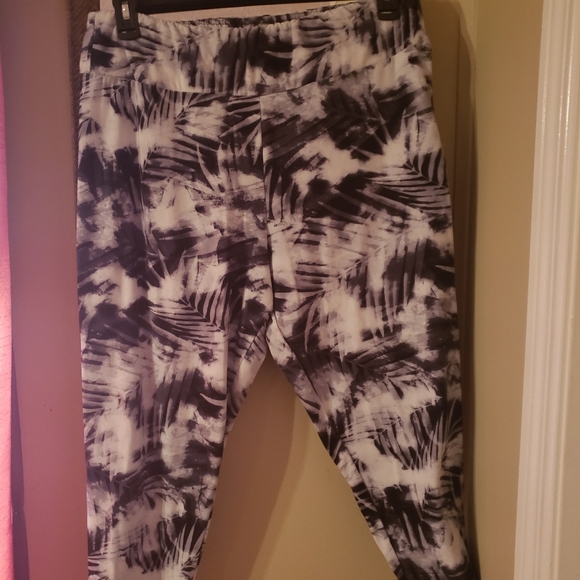 💙 BUNDLE Plus size cropped leggings - Picture 7 of 10